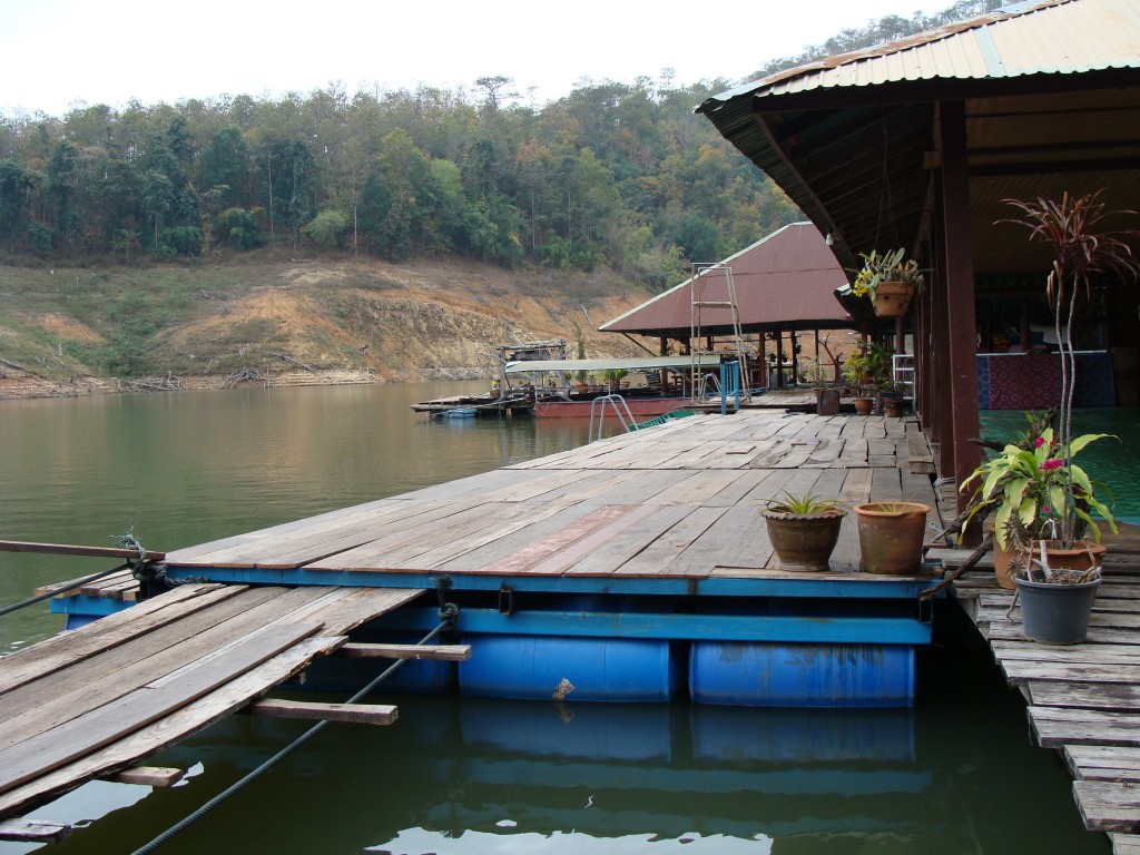 Houseboat Chiang Mai 3